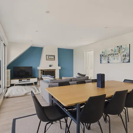 180m De La 4 Adultes - 4 Enfants Appartement *