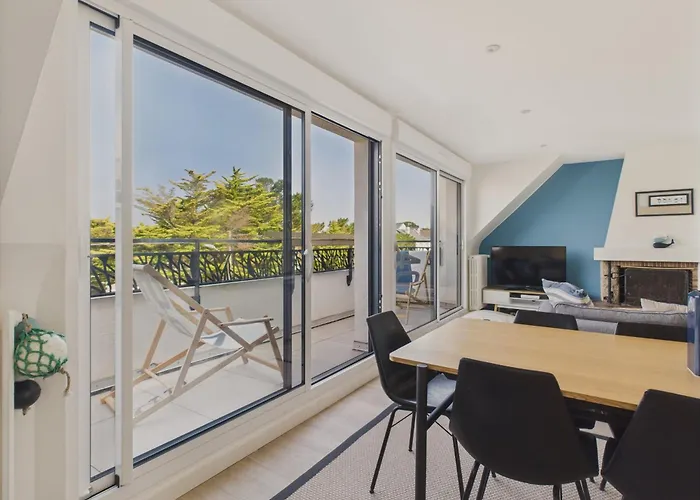 180m De La 4 Adultes - 4 Enfants