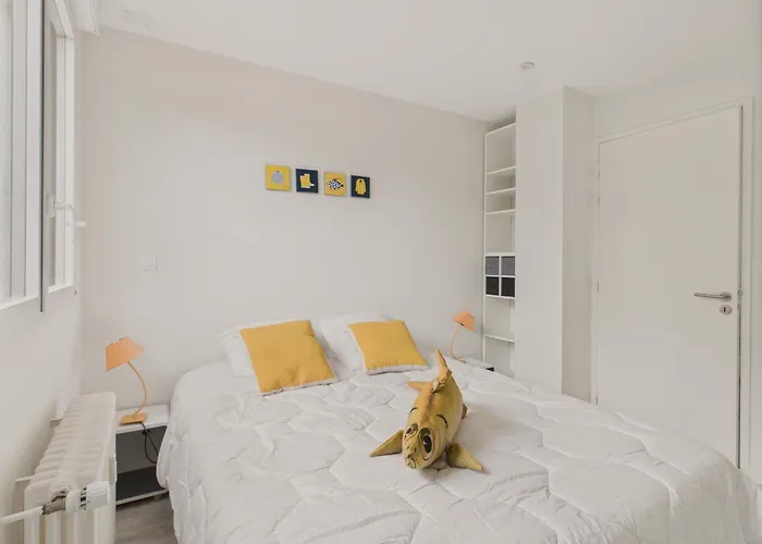 180m De La 4 Adultes - 4 Enfants * Pornichet